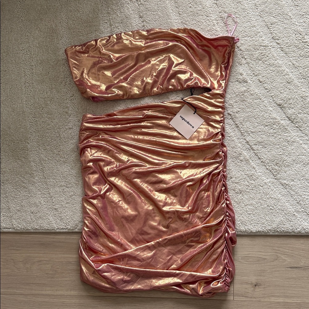 NEW- Superdown Sabbie Cut Out Dress - Picture 4 of 13